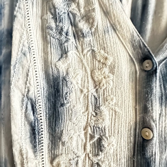 American Vintage blue tie-dye 1X shirt - Picture 2 of 6